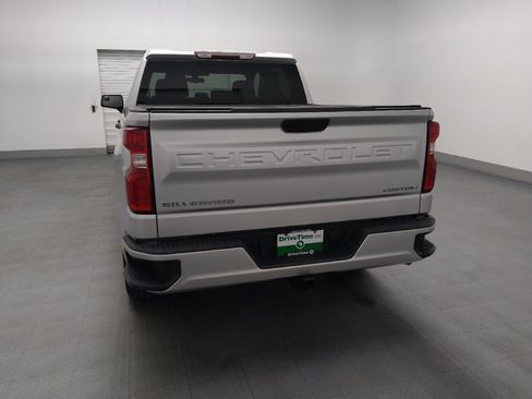 Used 2020 Chevrolet Silverado 1500 Custom w/ Custom Value Package RWD image 6