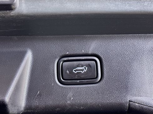 Used 2022 Hyundai Tucson Limited w/ Cargo Package FWD image 29