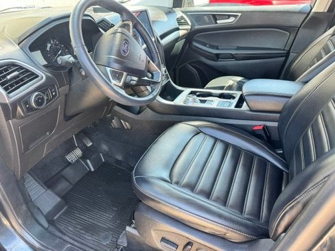 Certified 2024 Ford Edge SEL w/ Convenience Package AWD/4WD image 5
