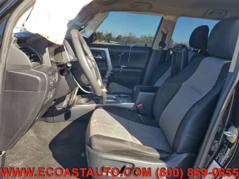 Used 2022 Toyota 4Runner SR5 image 7