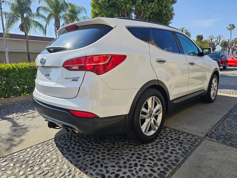 Used 2015 Hyundai Santa Fe Sport 2.0T w/ Option Group 05 FWD image 5