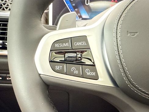 Used 2026 BMW X5 xDrive50e w/ M Sport Package AWD/4WD image 11