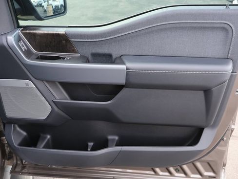 Certified 2023 Ford F150 Lariat w/ FX4 Off-Road Package image 23