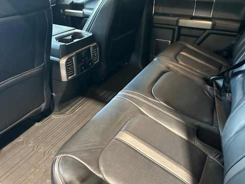 Used 2020 Ford F150 Platinum w/ Technology Package AWD/4WD image 13