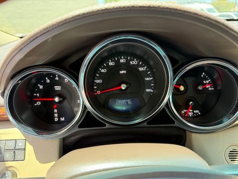 Used 2009 Cadillac CTS 3.6 RWD image 25