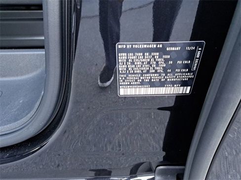 New 2025 Volkswagen ID. Buzz Pro S image 27