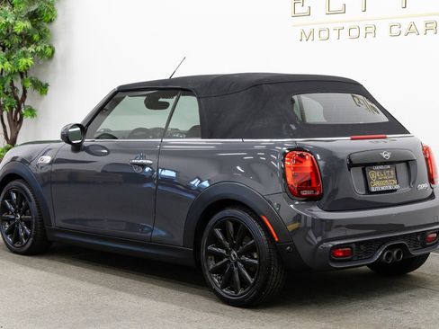 Used 2019 MINI Cooper S image 24
