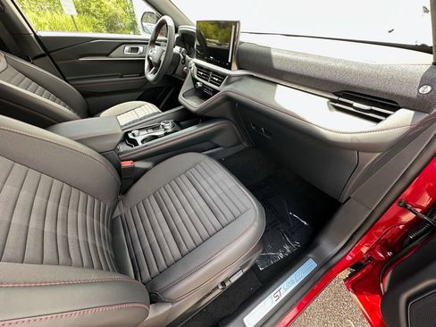New 2026 Ford Explorer ST-Line AWD/4WD image 20