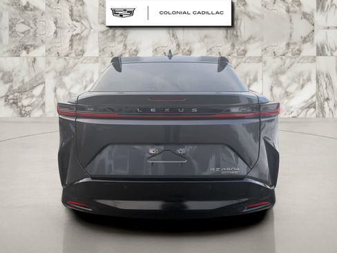 Used 2023 Lexus RZ 450e Premium w/ Accessory Package (2T) image 5