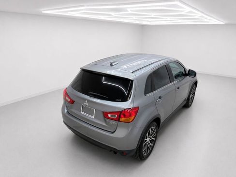 Used 2017 Mitsubishi Outlander Sport ES AWD/4WD image 30