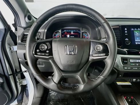 Used 2021 Honda Pilot Special Edition image 16