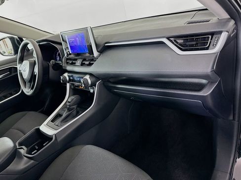 Certified 2025 Toyota RAV4 XLE image 29