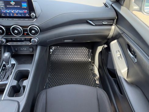 Used 2025 Nissan Sentra SV image 15