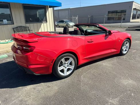 Used 2020 Chevrolet Camaro LT image 7
