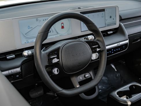 Used 2023 Hyundai Ioniq 5 SEL w/ Cargo Package image 14