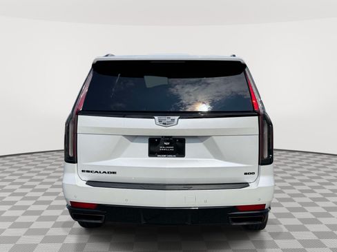 Used 2022 Cadillac Escalade Sport Platinum w/ LPO, ONYX Package AWD/4WD image 3