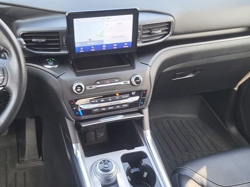 Certified 2020 Ford Explorer ST AWD/4WD image 10