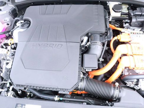 New 2026 Hyundai Elantra Sport image 6