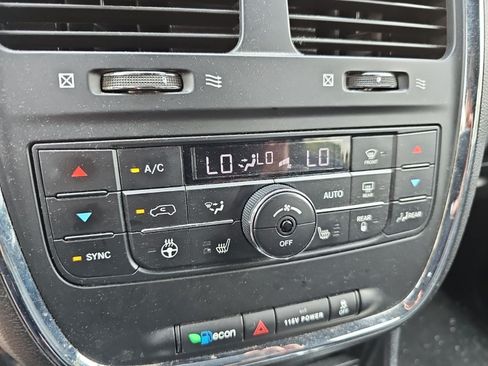Used 2019 Dodge Grand Caravan GT FWD image 20