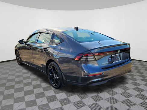 Certified 2025 Honda Accord SE image 3