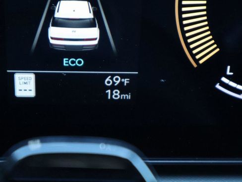 New 2026 Hyundai Santa Fe SEL image 32