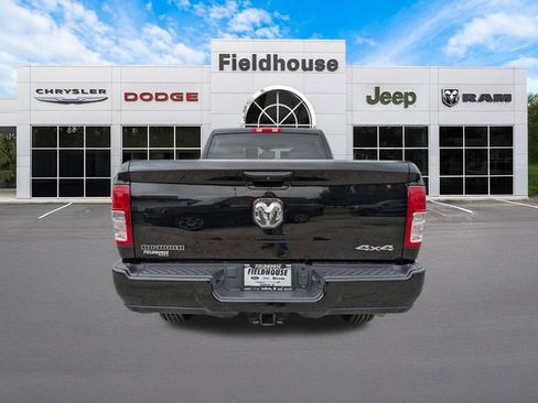 Used 2024 RAM 2500 Big Horn w/ Sport Appearance Package AWD/4WD image 19