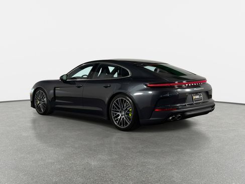 Used 2025 Porsche Panamera 4S AWD/4WD image 5