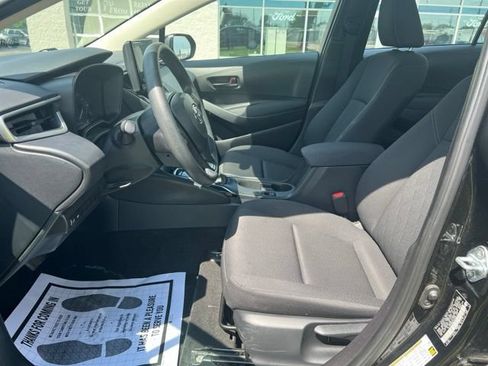 Used 2023 Toyota Corolla LE FWD image 10