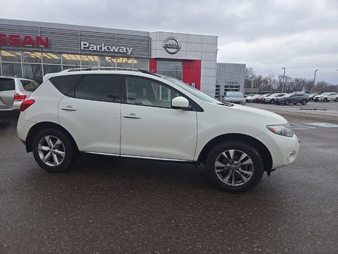 Used 2010 Nissan Murano SL w/ Leather Pkg AWD/4WD image 7