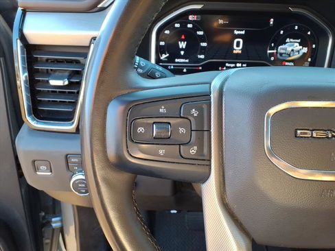 Used 2024 GMC Sierra 2500 Denali w/ Denali Reserve Package image 11