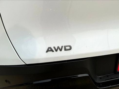 Certified 2025 Nissan Murano SV AWD/4WD image 24