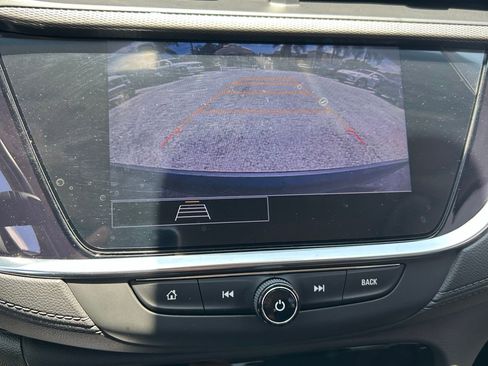 Used 2023 Buick Encore GX Select w/ Sport Touring Package FWD image 18