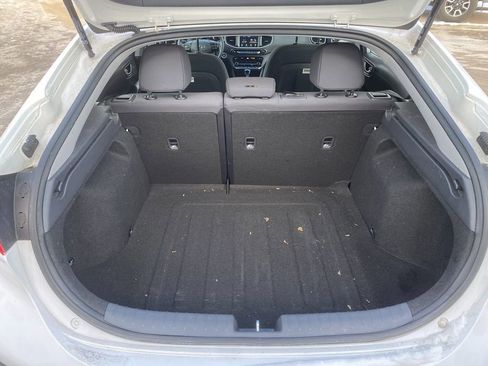 Used 2019 Hyundai Ioniq Blue image 21