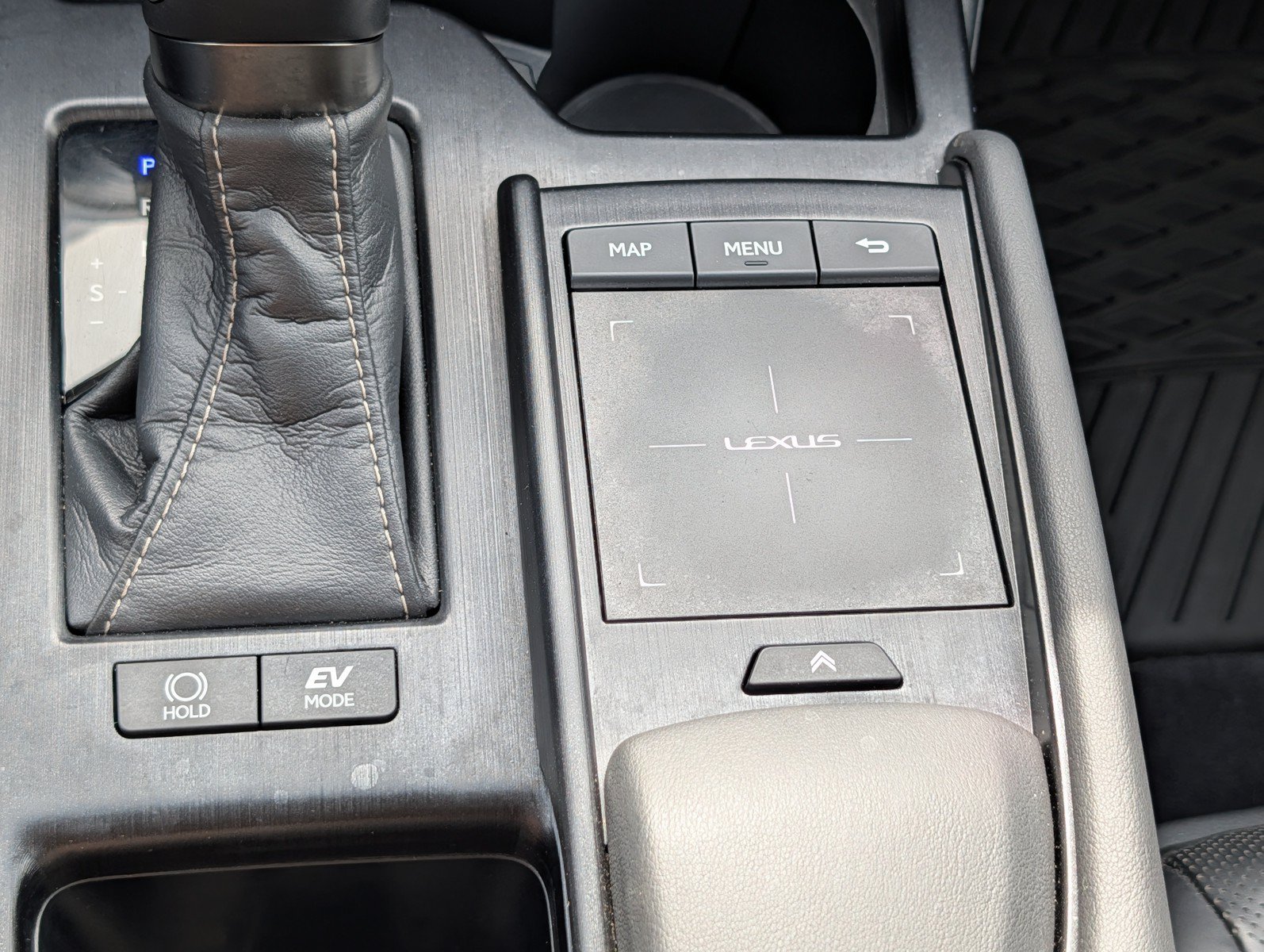 Used 2020 Lexus ES 300h FWD image 27
