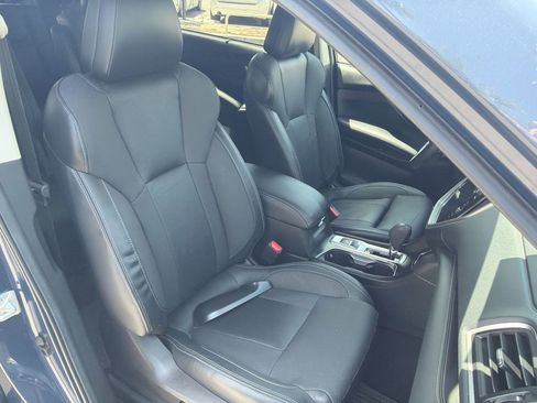 Used 2023 Subaru Ascent Limited AWD/4WD image 25