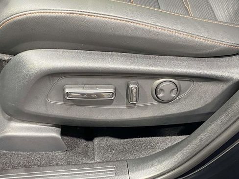 New 2025 Honda CR-V Sport-L image 18