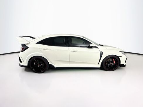 Used 2021 Honda Civic Type R image 2