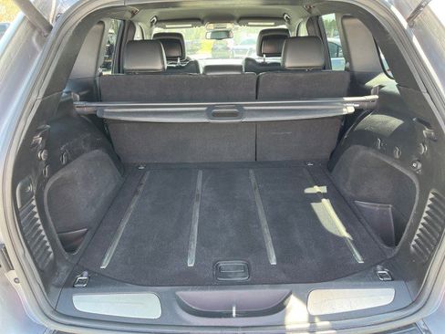 Used 2015 Jeep Grand Cherokee Limited image 16