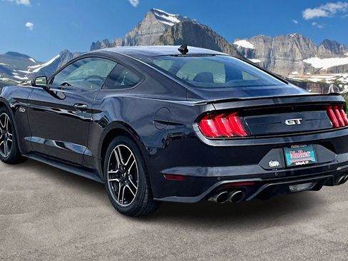 Used 2022 Ford Mustang GT RWD image 13