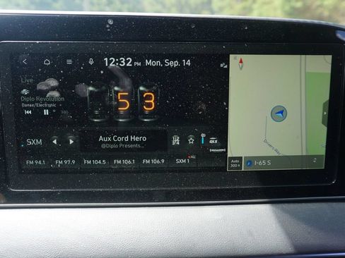 Used 2022 Hyundai Palisade Calligraphy FWD image 12