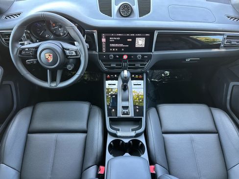 New 2026 Porsche Macan AWD/4WD image 6