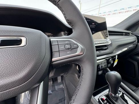 New 2026 Jeep Compass Latitude AWD/4WD image 23