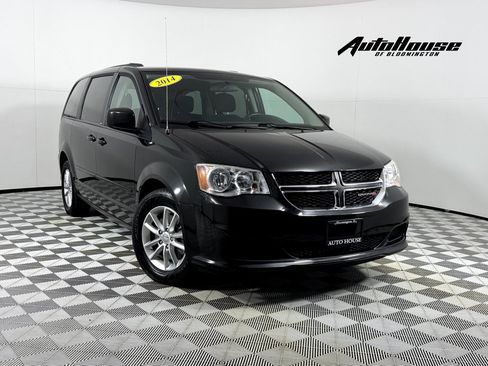 Used 2014 Dodge Grand Caravan SXT FWD image 1