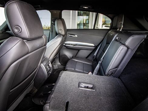 Used 2019 Cadillac XT4 Premium Luxury image 41