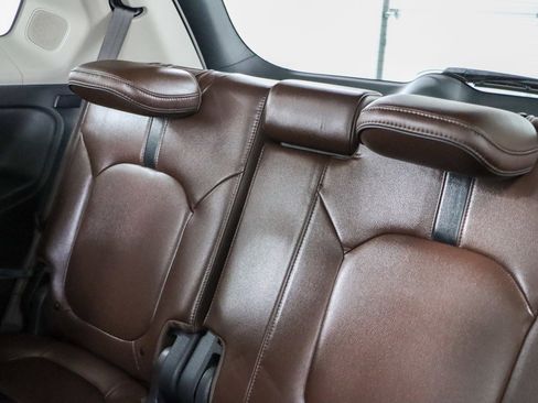 Used 2024 Honda Pilot Elite image 26