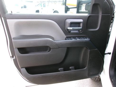 Used 2017 Chevrolet Silverado 2500 W/T w/ WT Fleet Convenience Package image 15