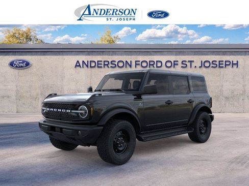 New 2026 Ford Bronco Outer Banks AWD/4WD image 1