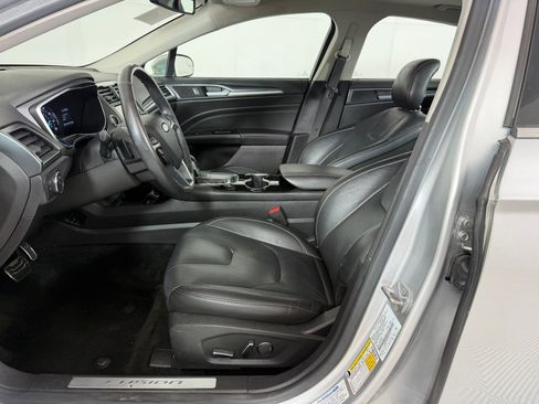 Used 2014 Ford Fusion Titanium image 5