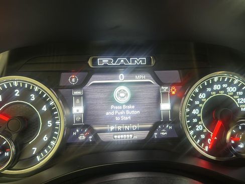 Used 2021 RAM 1500 Big Horn AWD/4WD image 21