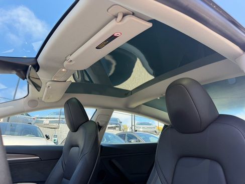 Used 2023 Tesla Model 3 Standard Range RWD image 15